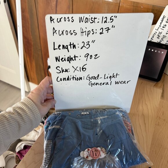 London Cityscape Print Double Decker Bus Taxi Blue Red Pleated Skirt Size XS - Picture 10 of 10